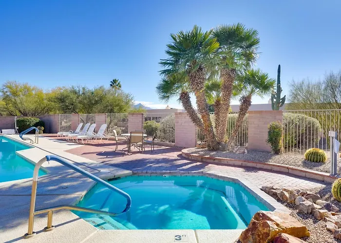 Valley Getaway Near Golfing: Pool Access!