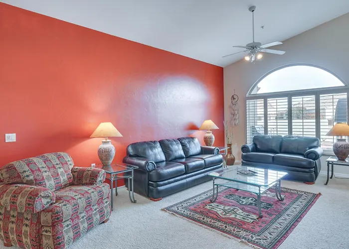 Holiday home Valley Getaway Near Golfing: Pool Access! Green Valley